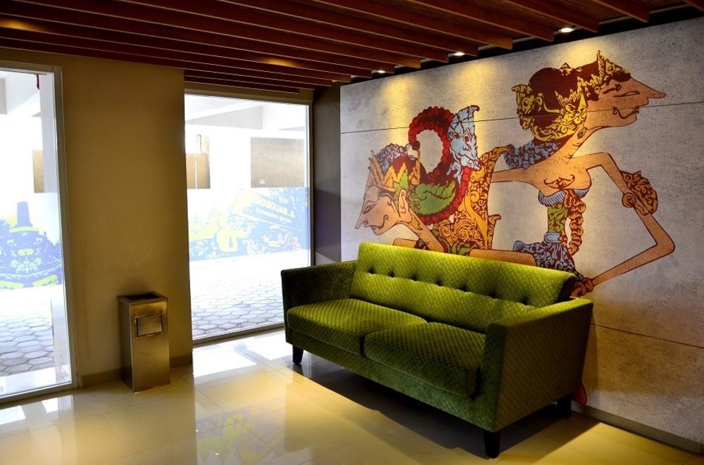 Student Park Hotel Джокьякарта Экстерьер фото